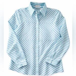 Chico's button down shirt blouse Turquoise White size 0 no iron